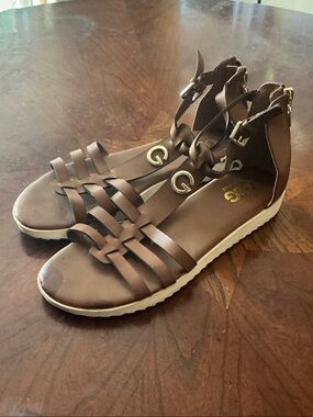 GBG Los Angeles - Brown Sandals